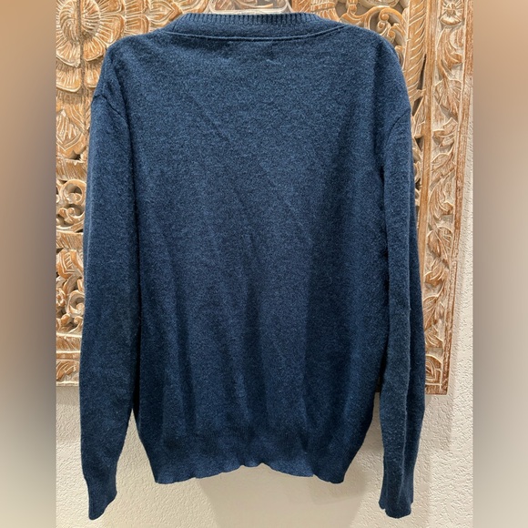 Puritan Men’s Button Down Sweater- size L - Picture 2 of 4